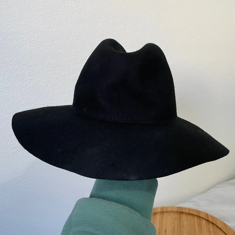 TIRABASSO NWOT 100% Wool Black Wide Brim Hat‎ with Floral Detail, OS